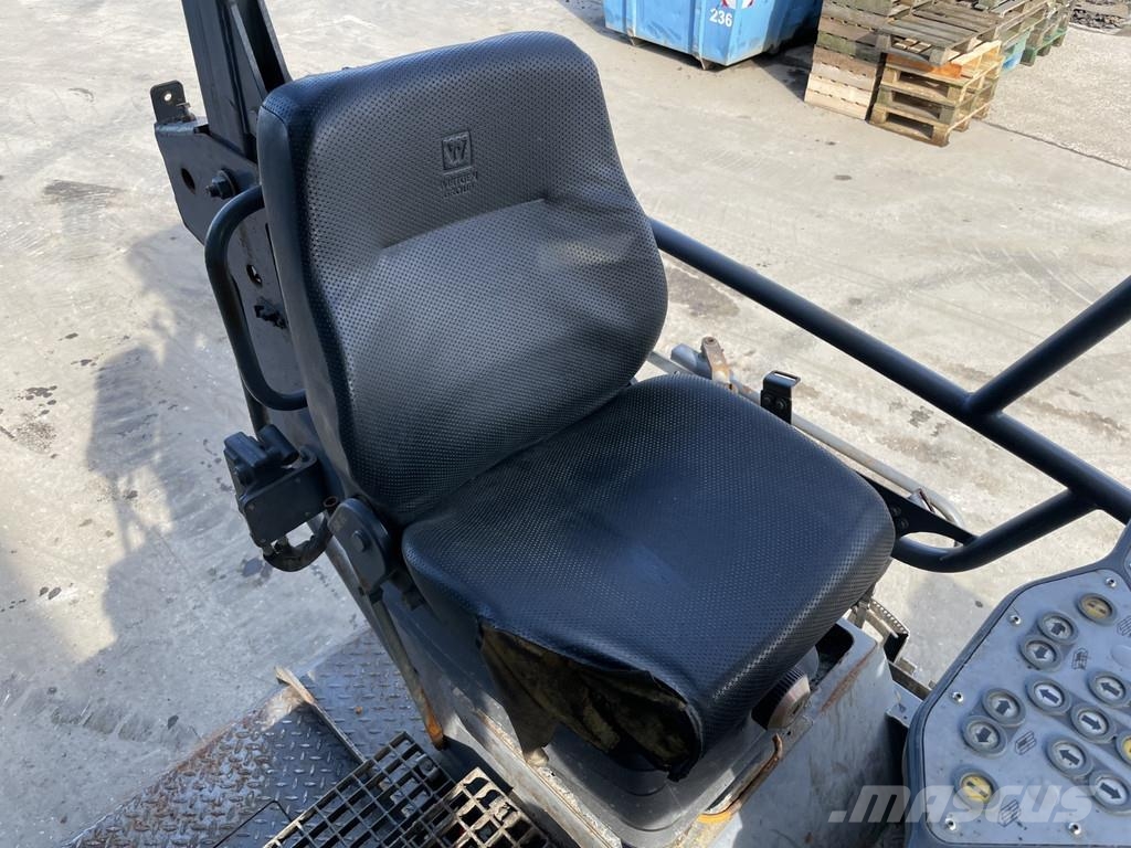 Vögele SUPER 1300-3I Машини за асфалт