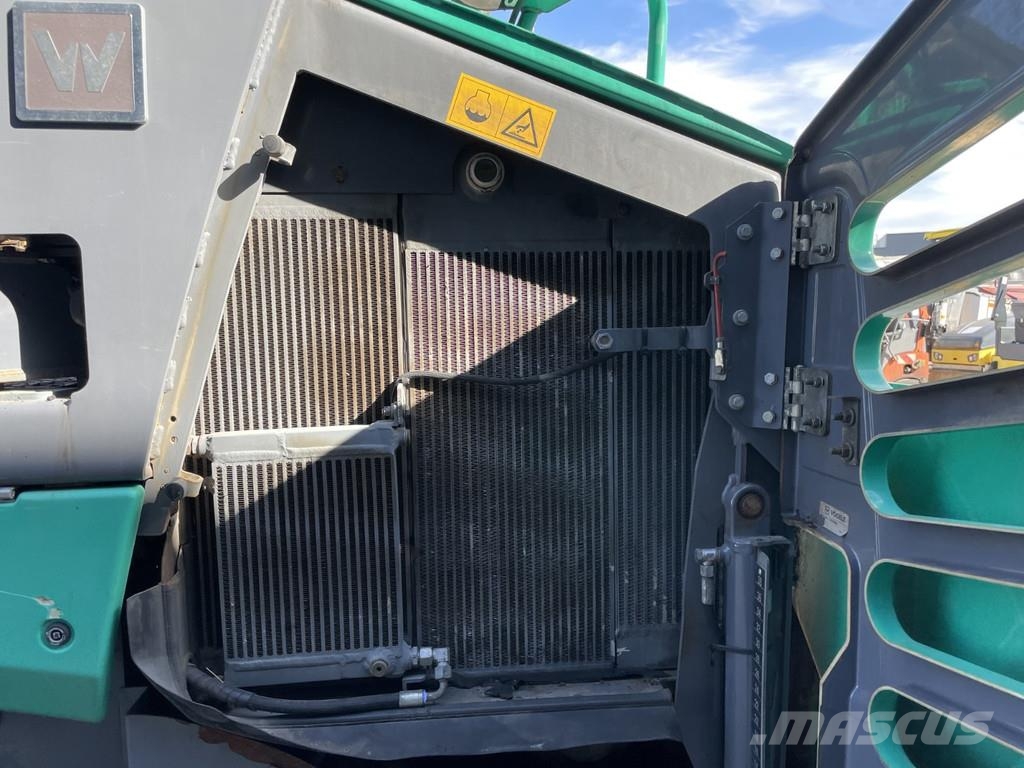 Vögele SUPER 1300-3I Машини за асфалт