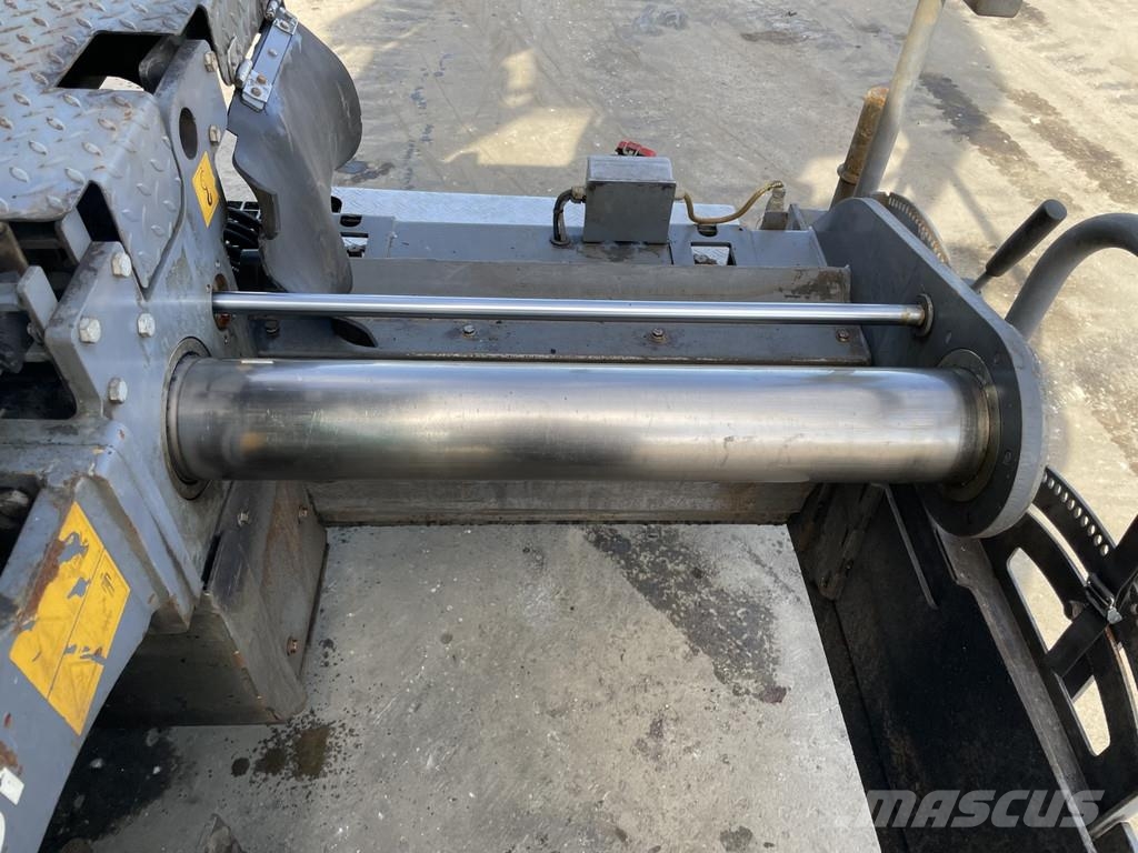 Vögele SUPER 1300-3I Машини за асфалт
