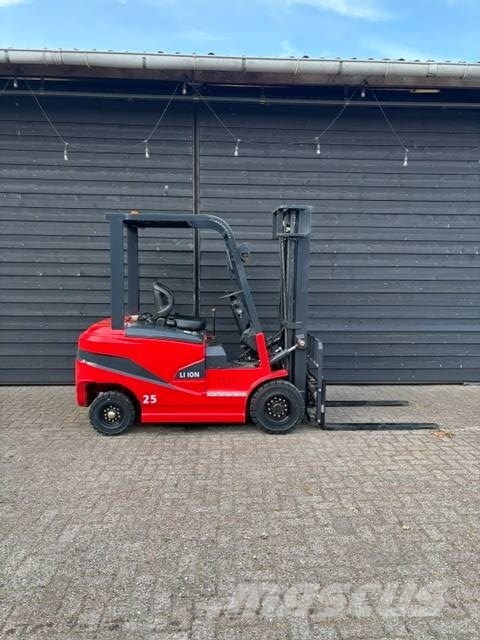 Forklift CPD 25 - lithium accu - 2500kg - Full option 电动叉车