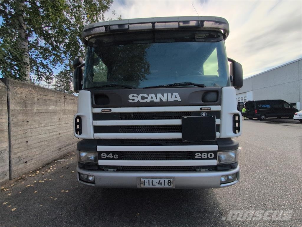 Scania P94 Camiones grúa