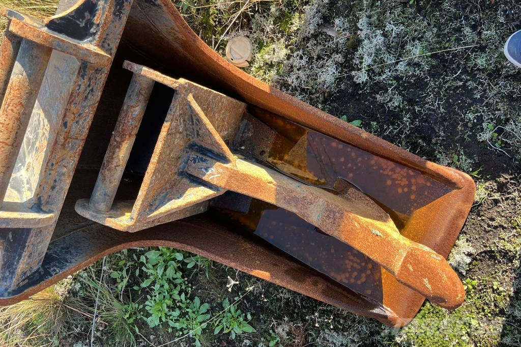 SE Equipment S-45 Εκσκαφείς