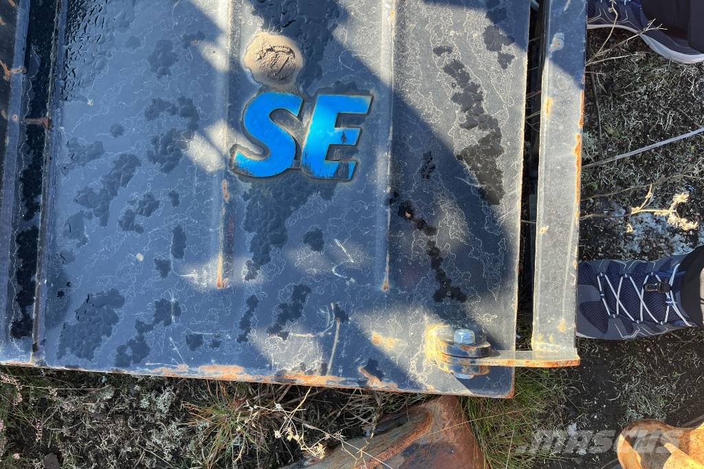 SE Equipment S-45 Εκσκαφείς