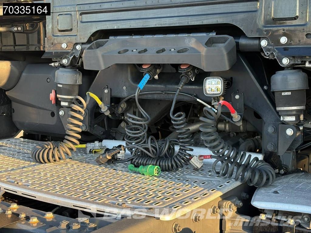 DAF XG 480 4X2 Retarder 2x Tanks Standklima ACC وحدات الجر