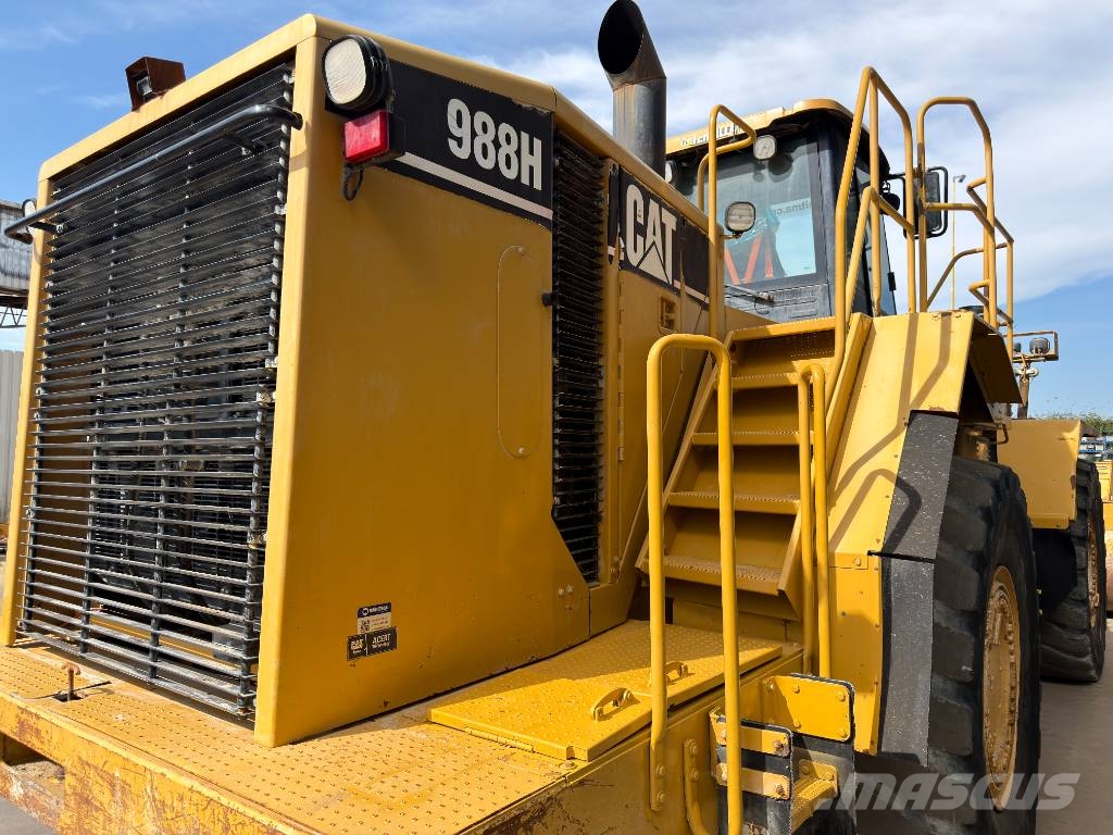 CAT 988H Pyöräkuormaajat
