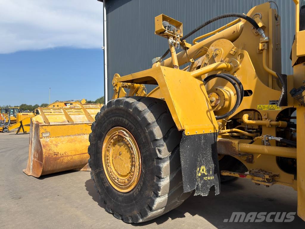 CAT 988H Pyöräkuormaajat