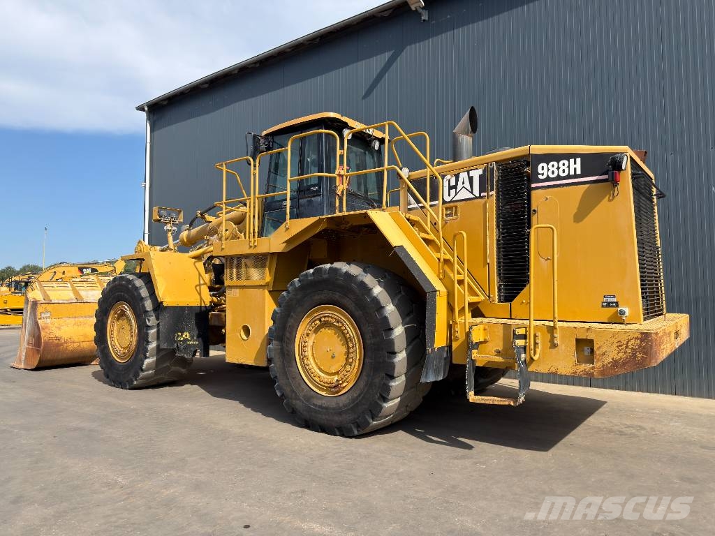 CAT 988H Pyöräkuormaajat