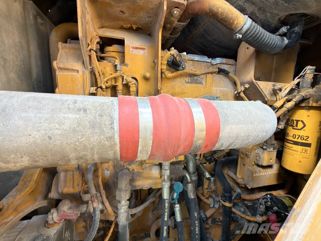 CAT 988H Pyöräkuormaajat
