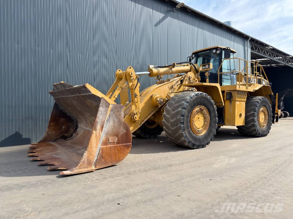 CAT 988H Pyöräkuormaajat