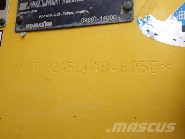 PC PC138US‑8 Excavadoras sobre orugas
