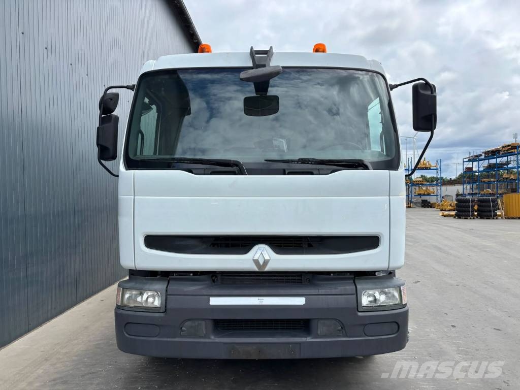 Renault Rincheval - 9.000 Liter Bitumen Sprayer