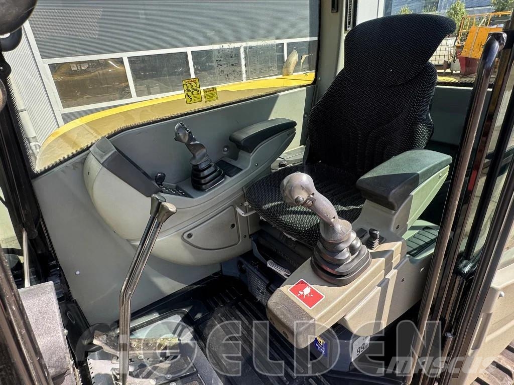 Yanmar SV85 - OilQuick / Triple-boom Crawler excavators
