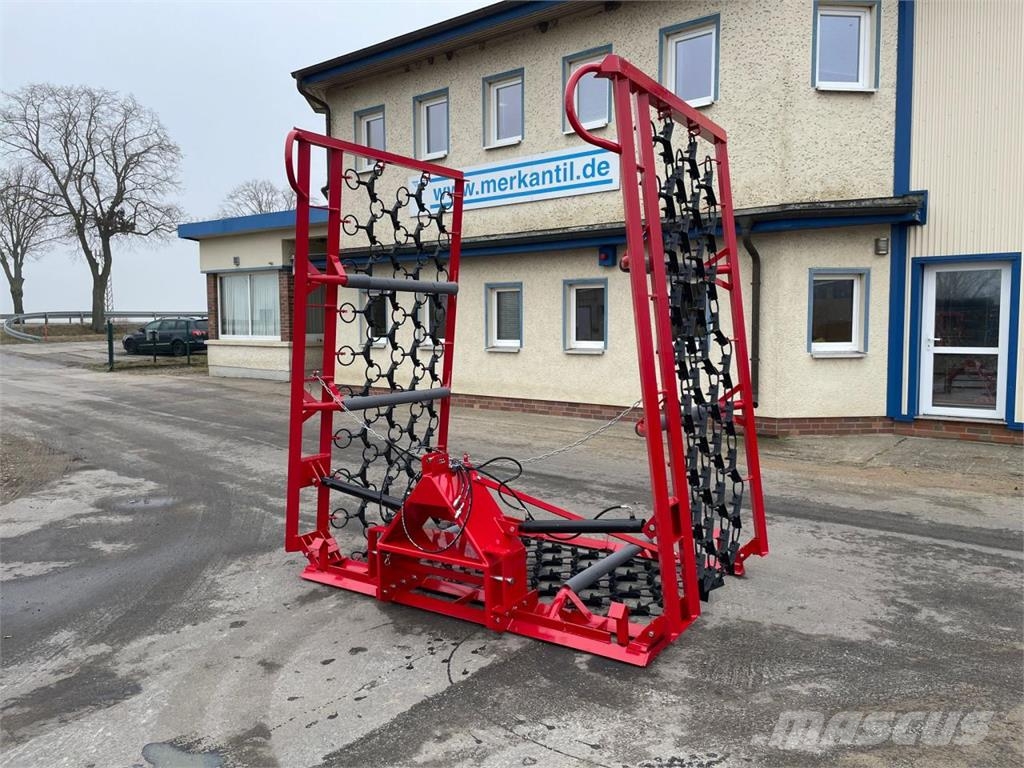 Wiesenegge 8 Meter / 4reihig Stroje na sklizeň pícnin-příslušenství