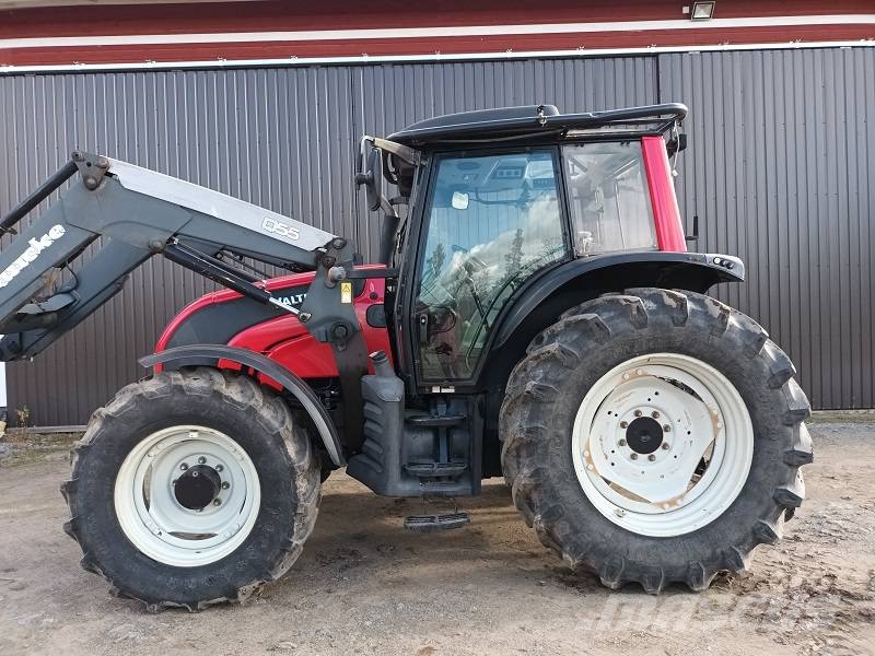 Valtra N 111 E HiTech الجرارات