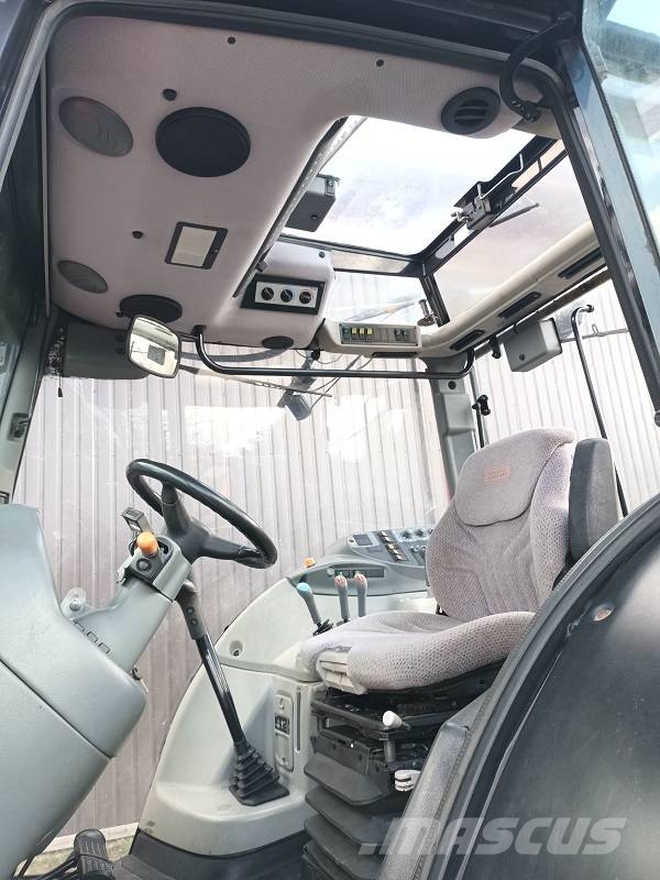 Valtra N 111 E HiTech الجرارات