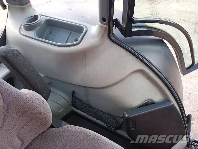 Valtra N 111 E HiTech الجرارات
