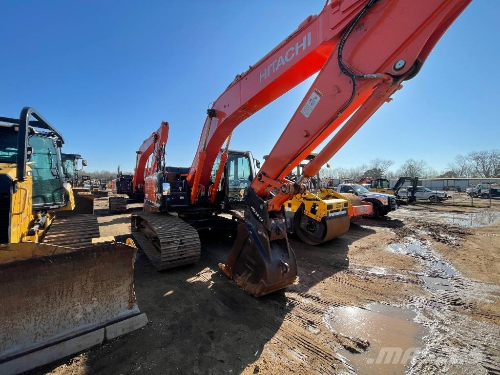 Hitachi ZX 210 LC N-6 حفارات زحافة