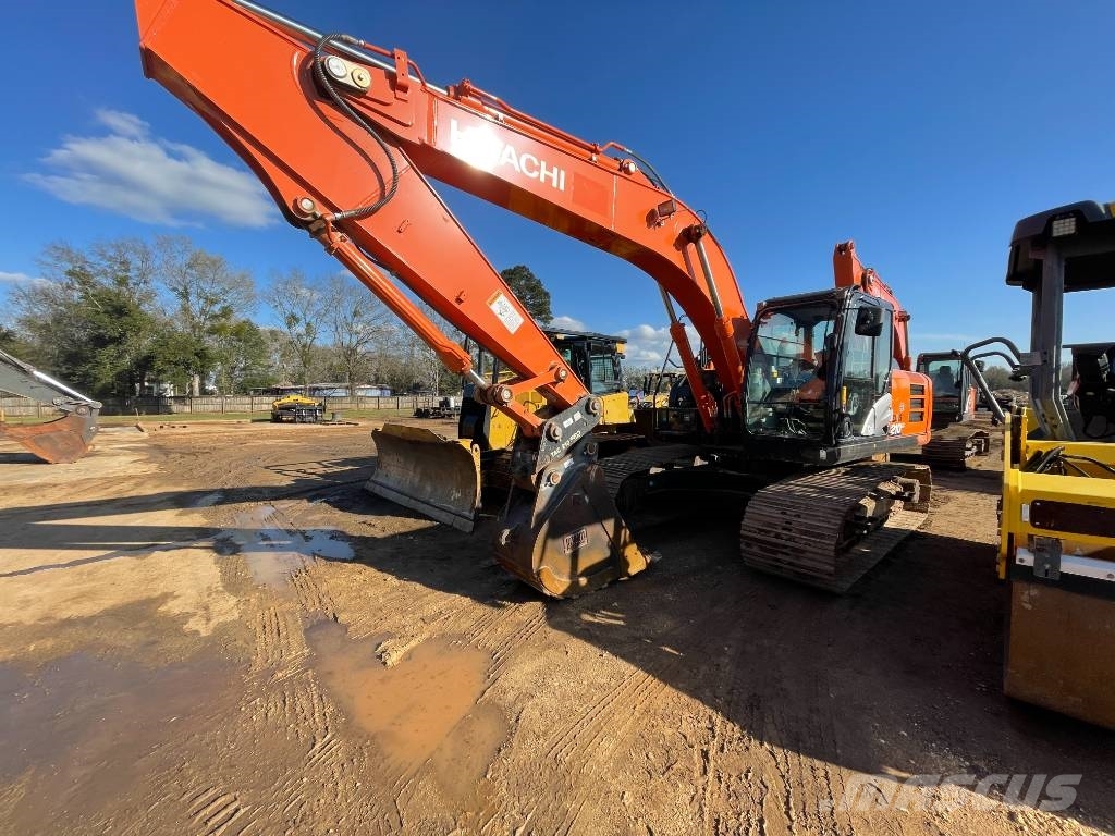 Hitachi ZX 210 LC N-6 حفارات زحافة