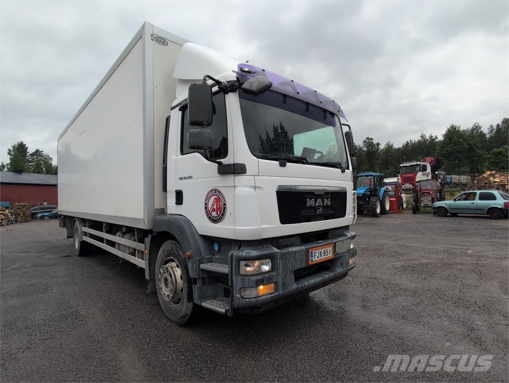 MAN GM 18.290 4X2 BL Van Body Trucks