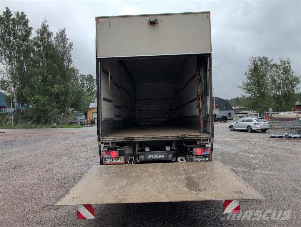 MAN GM 18.290 4X2 BL Van Body Trucks