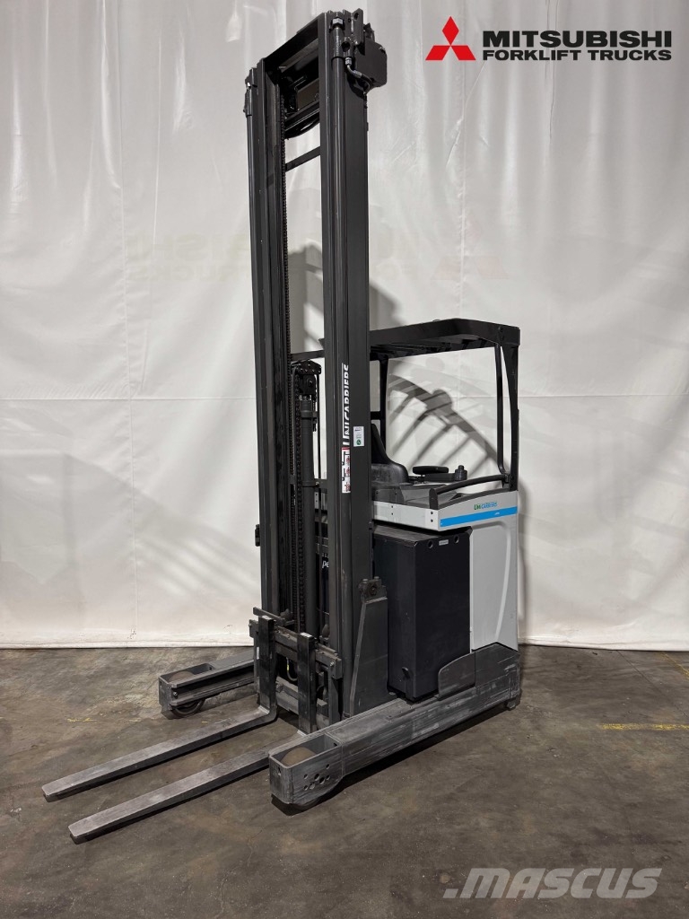 UniCarriers 160DTFVR917UMS - 3236 Std. Reach truck