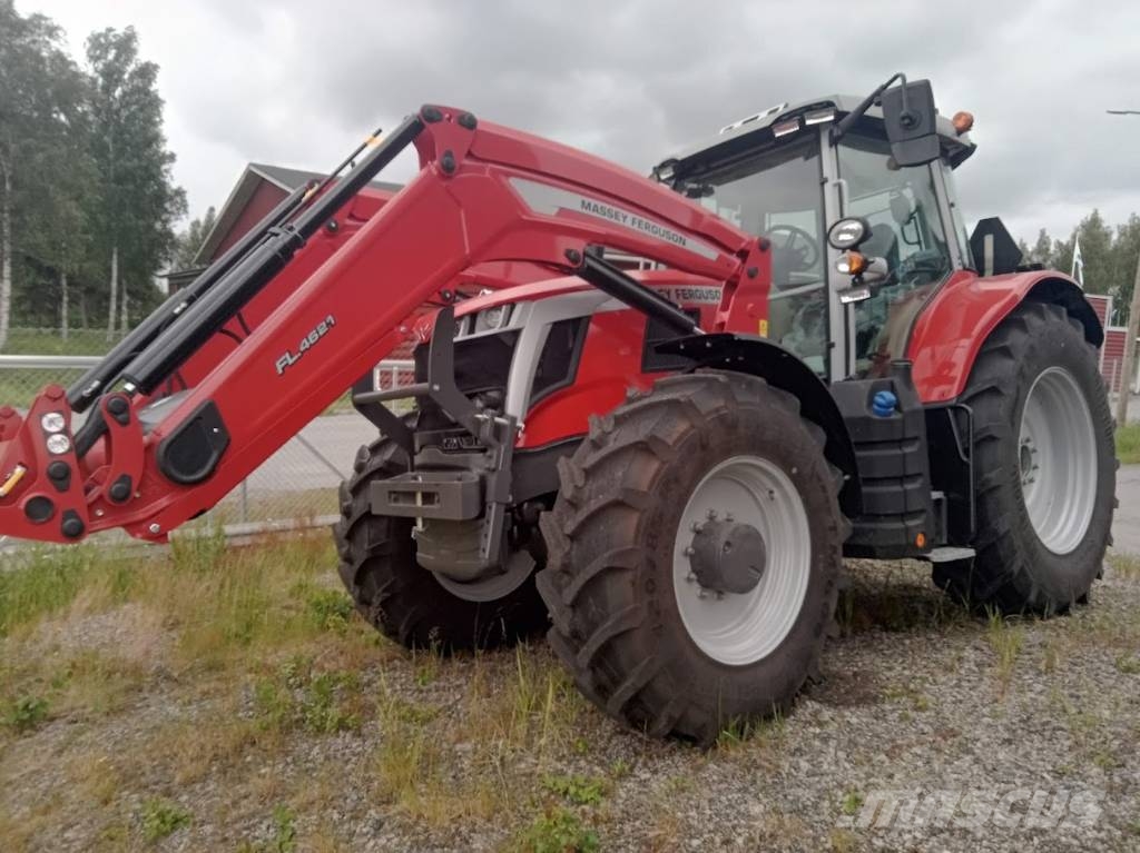 Massey Ferguson 7S.180 Dyna-6 Efficient Traktoren