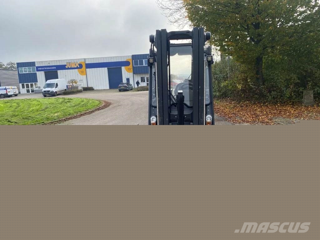 Linde E35L-01 شاحنات ذات رافعات شوكية تعمل بالكهرباء