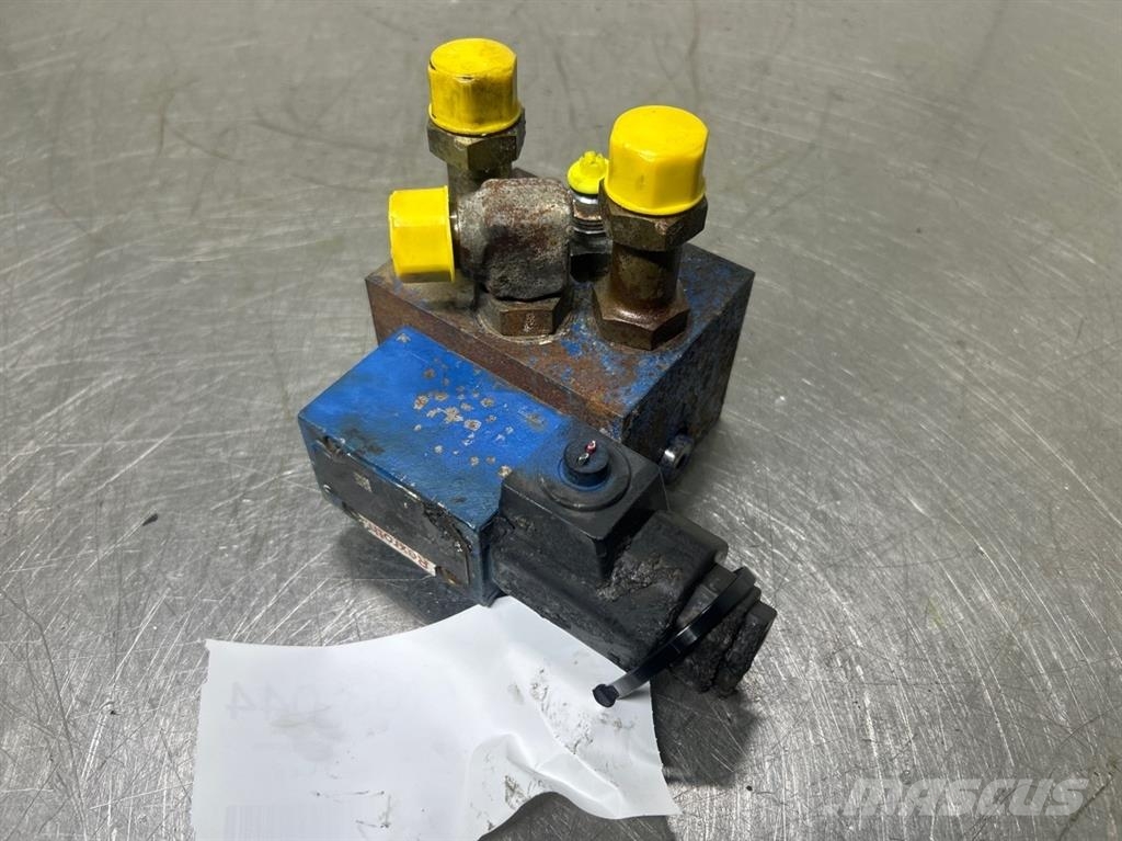 Hitachi ZW150PL-Rexroth 4WE6C62/EG24N9C118D-NG6 Assembly هيدروليات