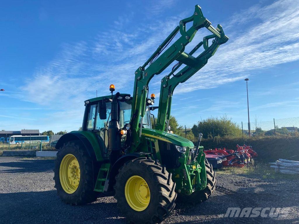 John Deere 6110 M COMMAND QUAD + Tractors