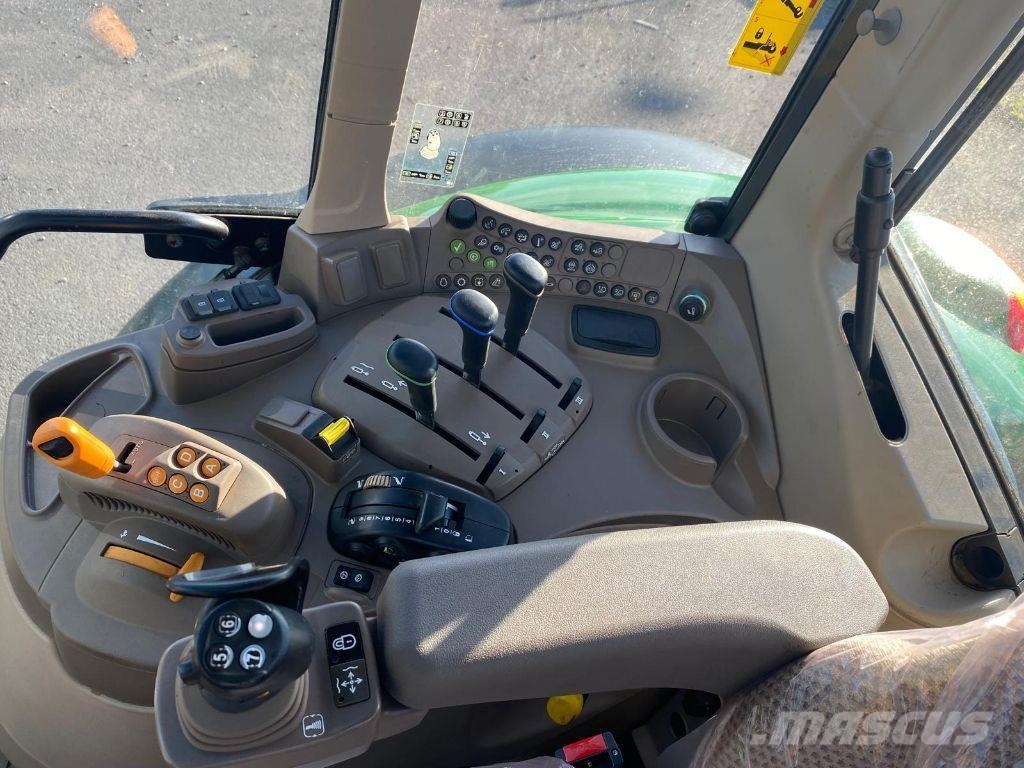 John Deere 6110 M COMMAND QUAD + Tractors
