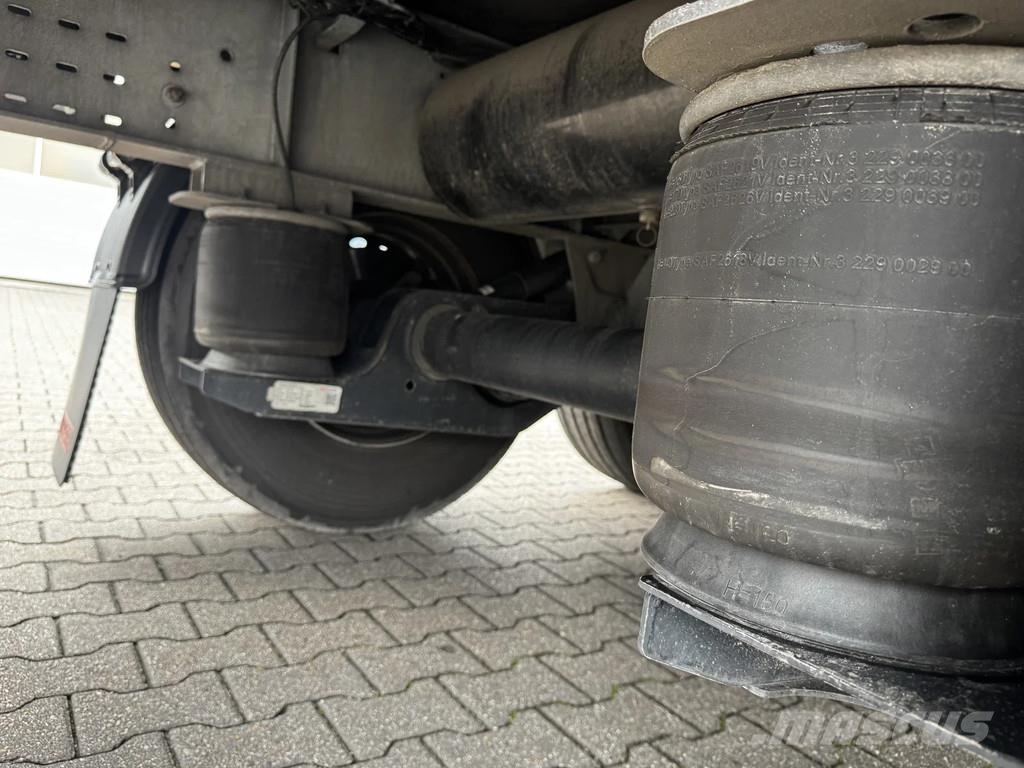 Groenewegen Schuifzeil -dak / Saf Disc / Lift-as / APK 08-2027 Tentpoolhaagised