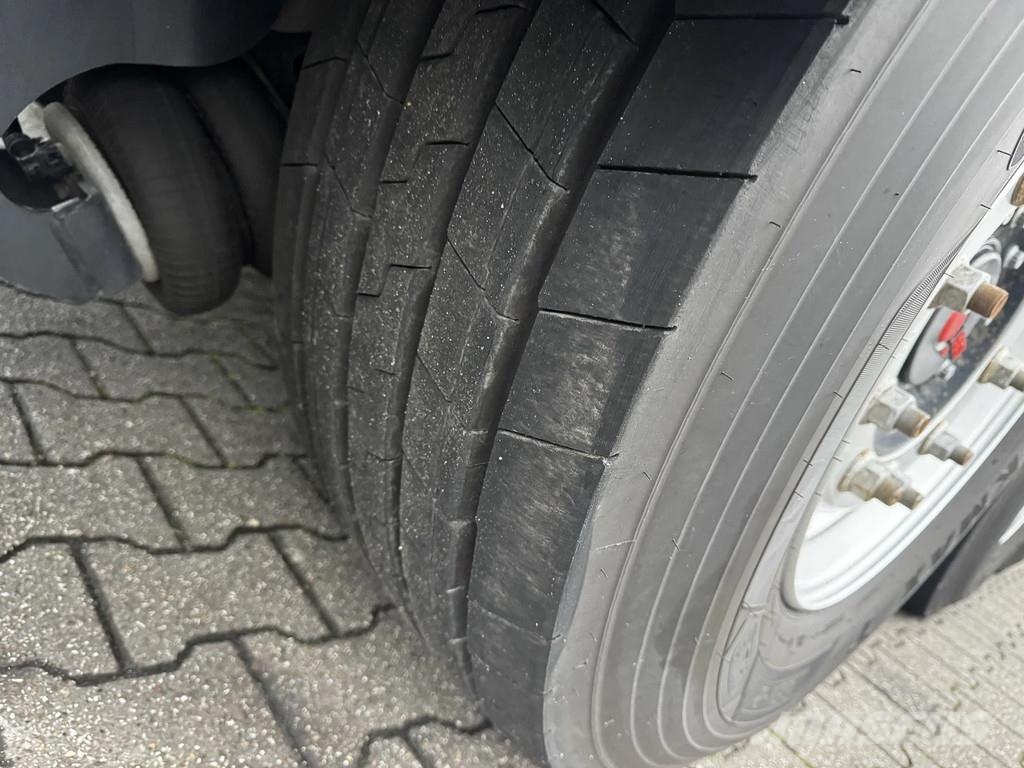 Groenewegen Schuifzeil -dak / Saf Disc / Lift-as / APK 08-2027 Tentpoolhaagised