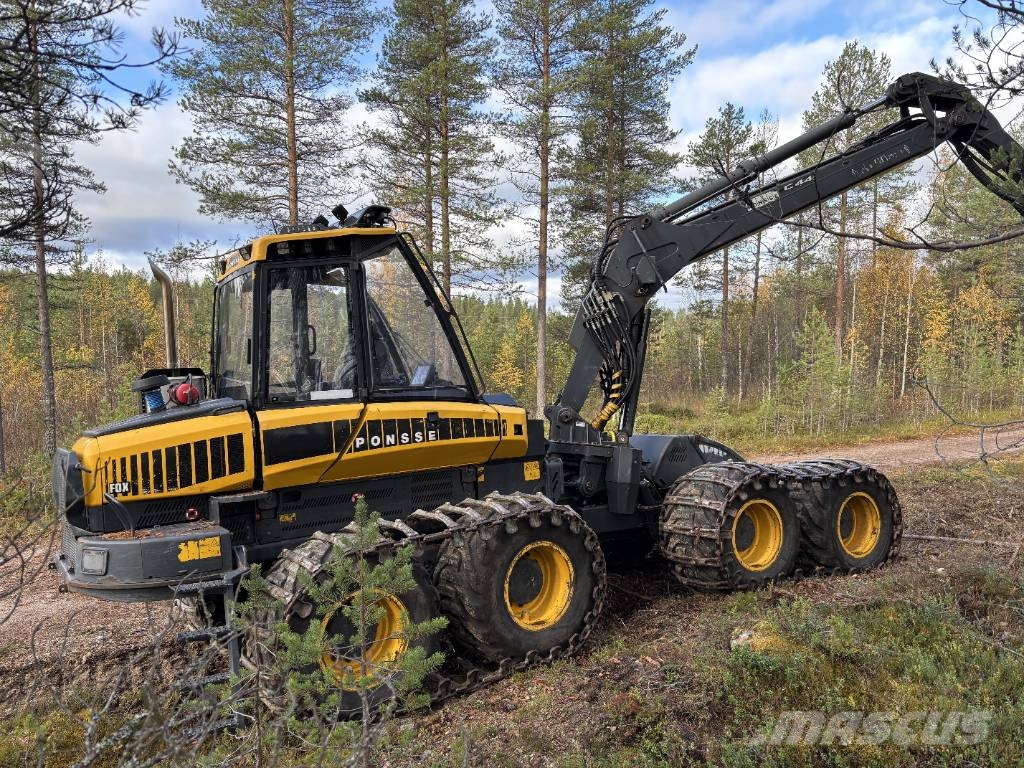 Ponsse FOX 8W 3B Harvesterit