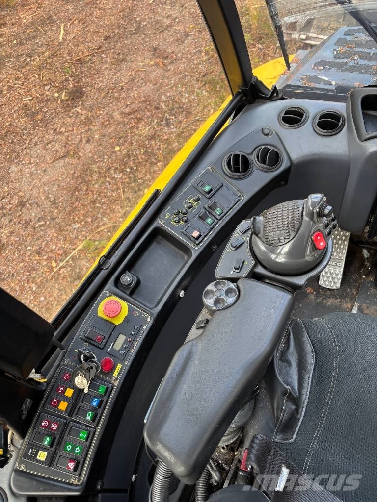 Ponsse FOX 8W 3B Harvesterit