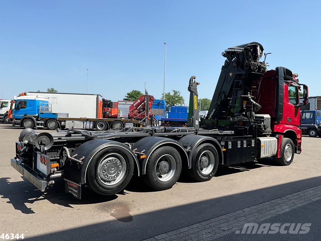 Mercedes-Benz Arocs 3253 Euro 6 8x4 Palfinger 17 Tonmeter Z-kraa Hook lift trucks
