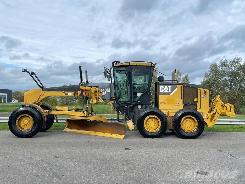 CAT 140M Greideri