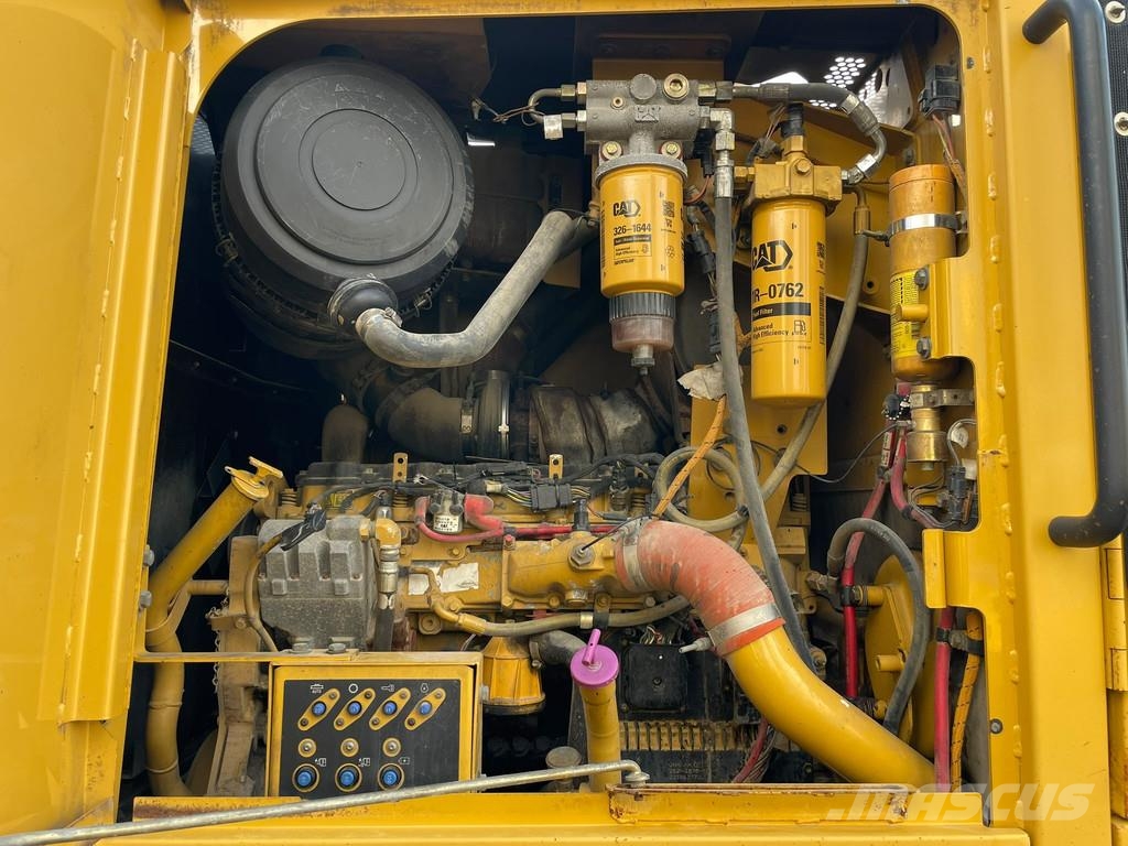 CAT 140M Greideri