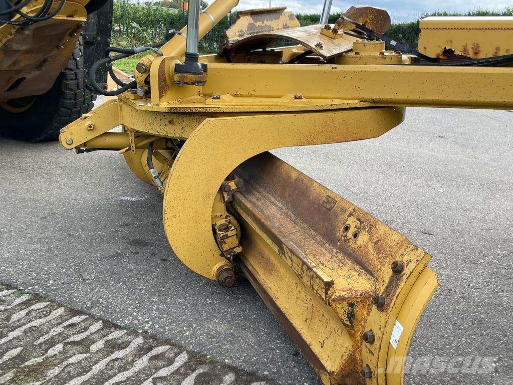 CAT 140M Greideri