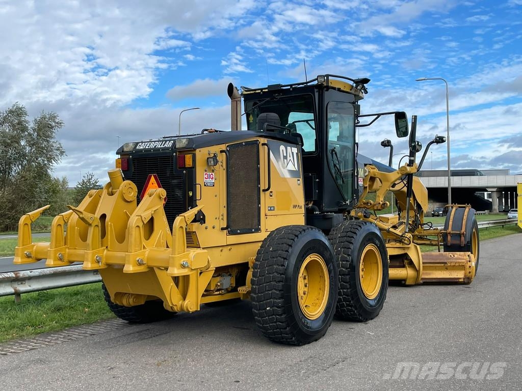 CAT 140M Greideri