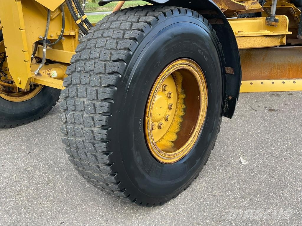 CAT 140M Greideri
