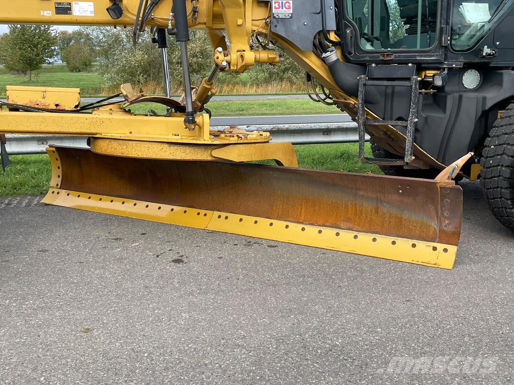 CAT 140M Greideri