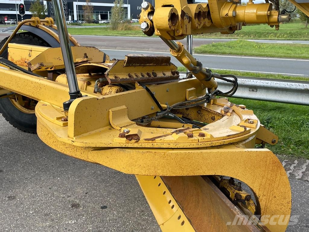 CAT 140M Greideri
