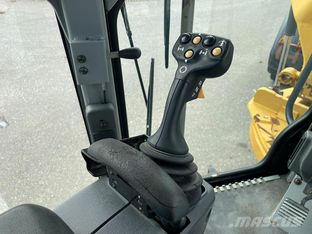CAT 140M Greideri