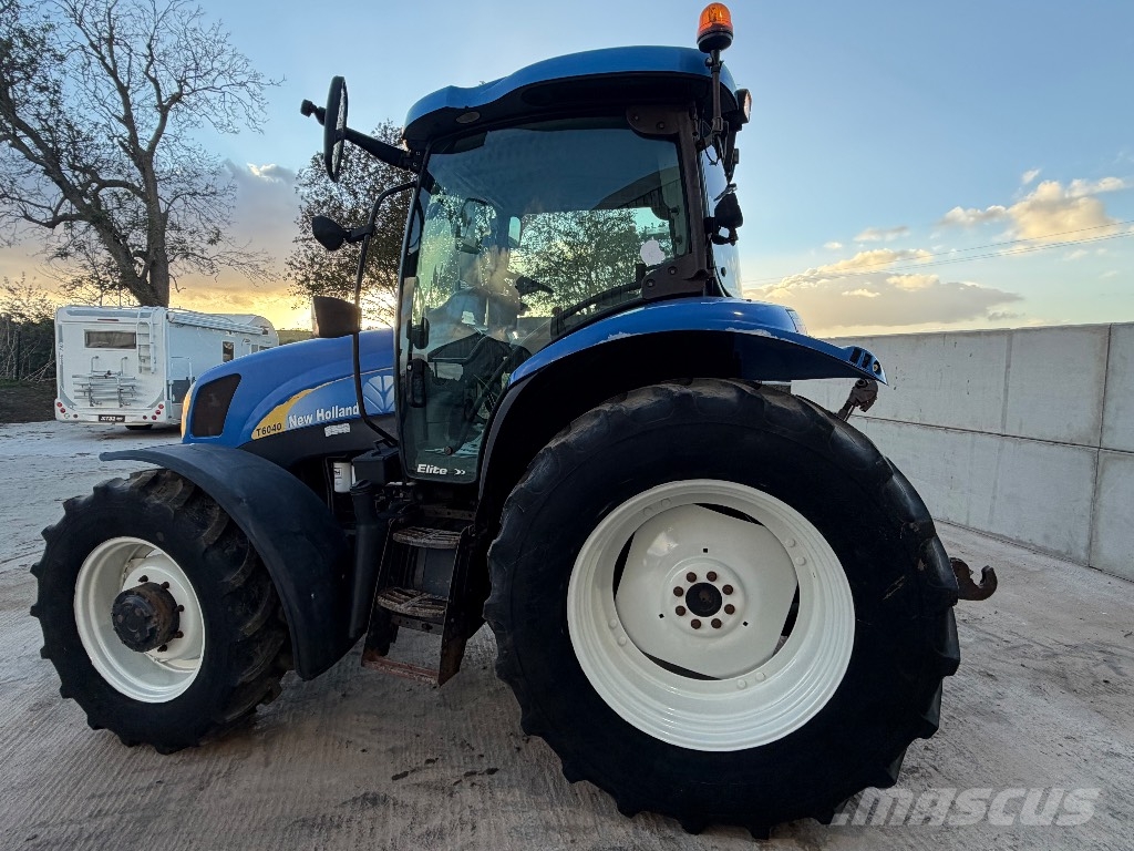 New Holland T 6040 Tractors