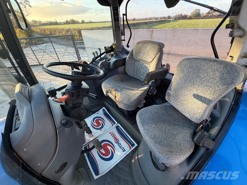 New Holland T 6040 Tractors