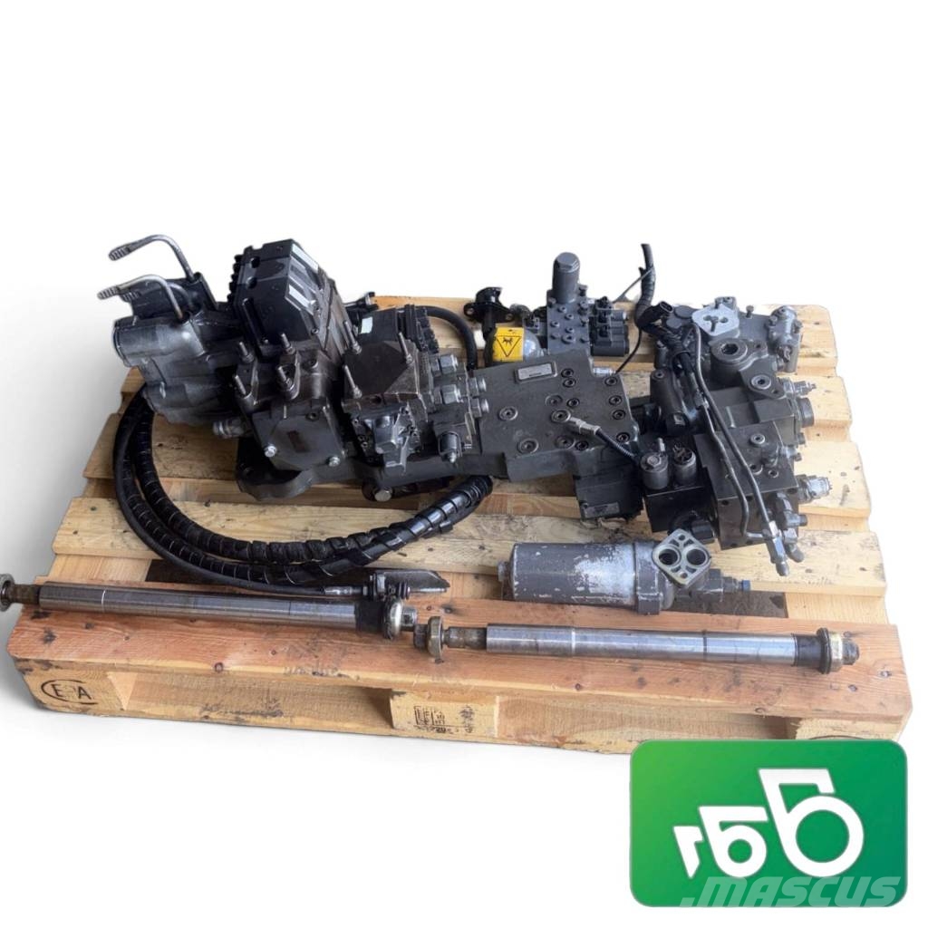 Massey Ferguson 8670 Hydraulic distributor 4281760 AGCO valve 931100800020 液压