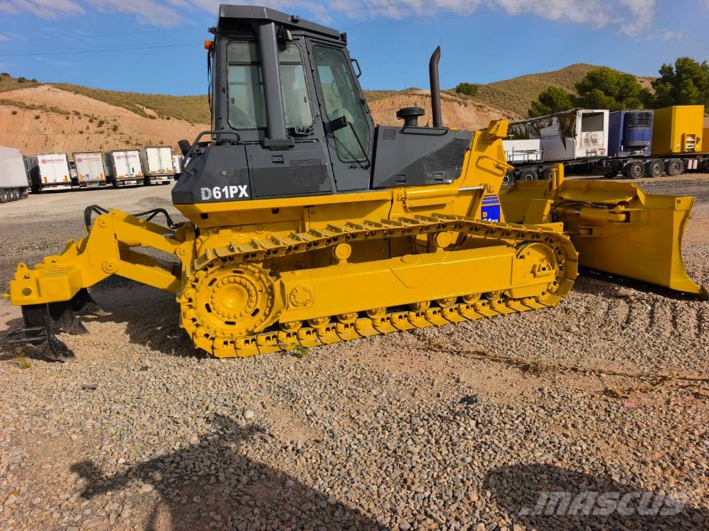 Komatsu D 61 PX-12 بلدوزرات مجنزرة