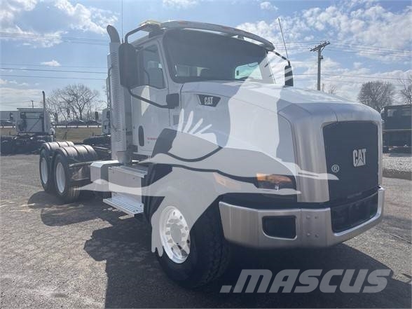 CAT CT660 وحدات الجر