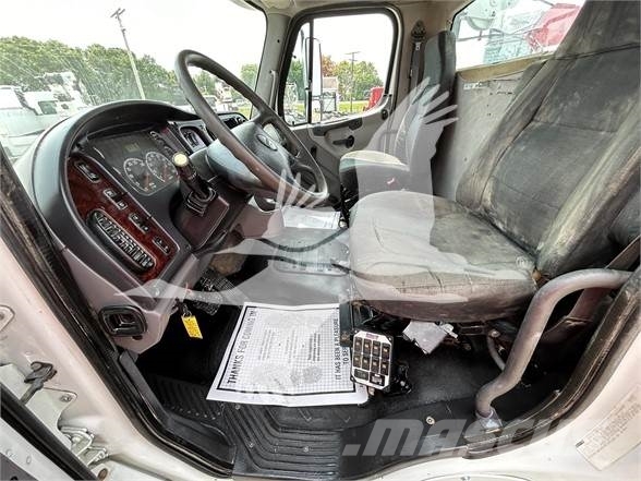 Freightliner BUSINESS CLASS M2 106 건설 장비 - 기타