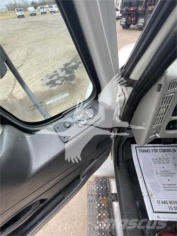 International DURASTAR 4300 Construction - Others